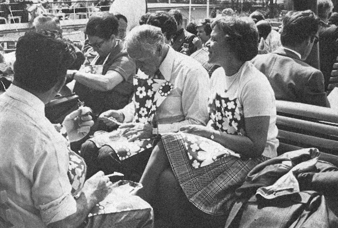 Küchenschürzen Aus Dem Lunchpaket II Luzern 1974